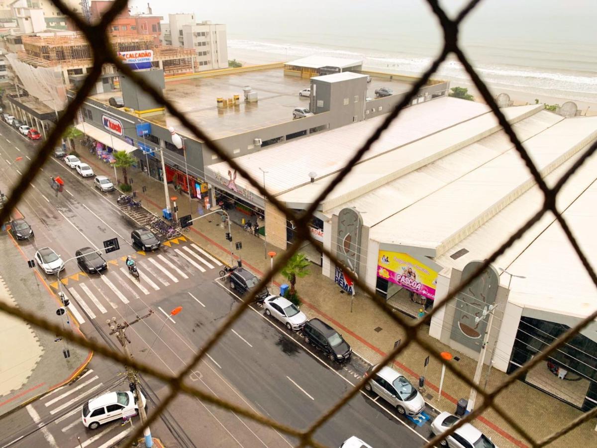 Apartamento Itapema Na Av Principal A 50 M Da Praia Exteriér fotografie